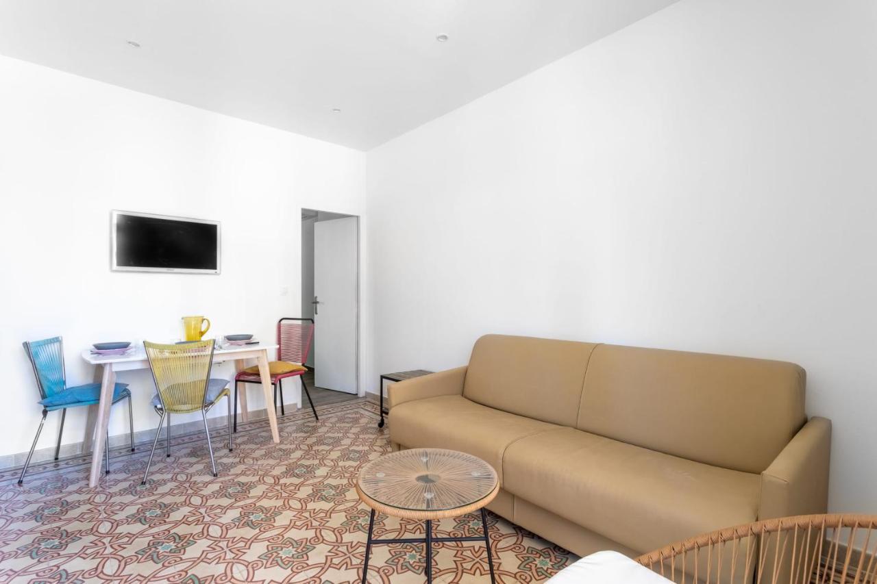 Luxurious 1 Bedroom, Ac, Terrace, Close Beaches - Dodo Et Tartine Каркеранн Екстер'єр фото